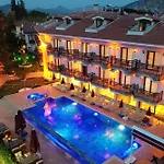 Caria Luxury מלון 4*