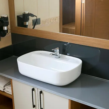 Hotel Caria Luxury 4*