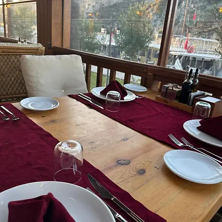 מלון Caria Luxury 4*