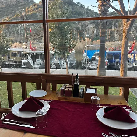 Caria Luxury מלון 4*